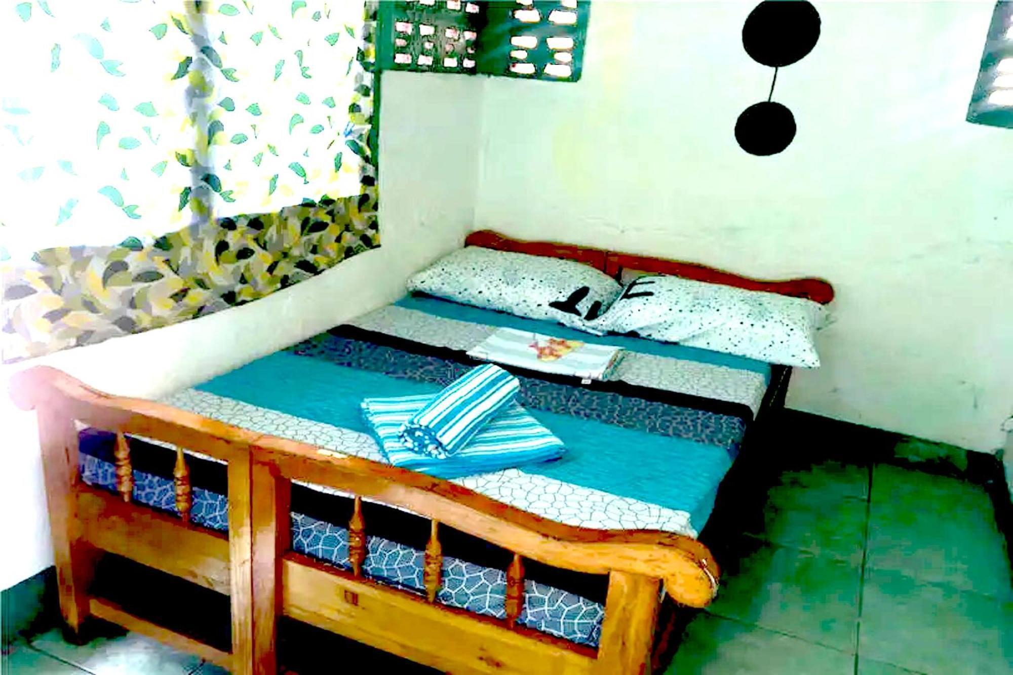 Oyo 928 Jjs Place 몰볼 외부 사진